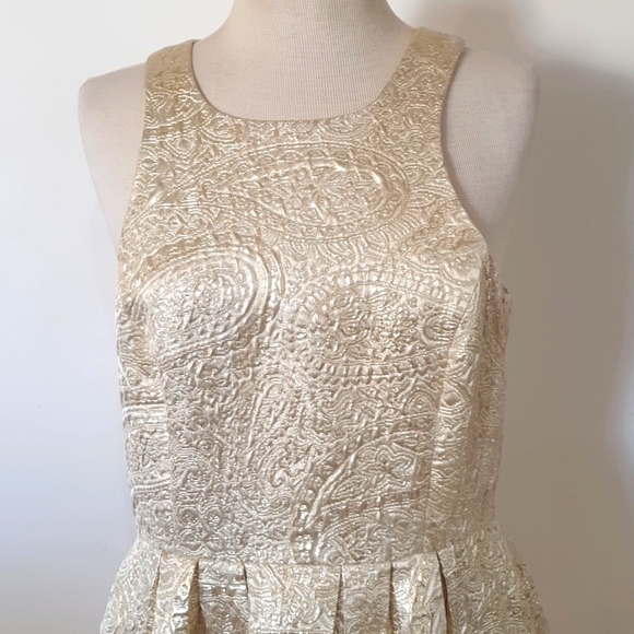 Sportsgirl Size 16 Gold Sleeveless Dress - Picture 2 of 9